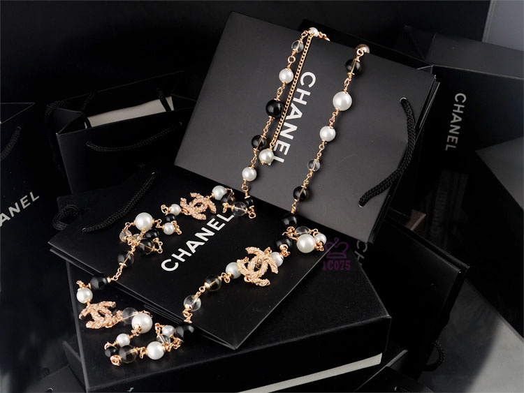 Collana Chanel Modello 368